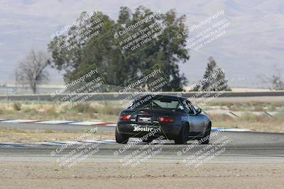 media/Jun-02-2024-CalClub SCCA (Sun) [[05fc656a50]]/Group 3/Qualifying/